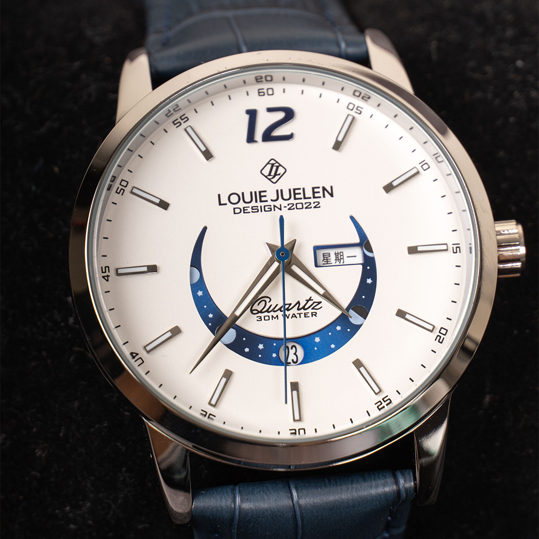 Elegante orologio con fase lunare