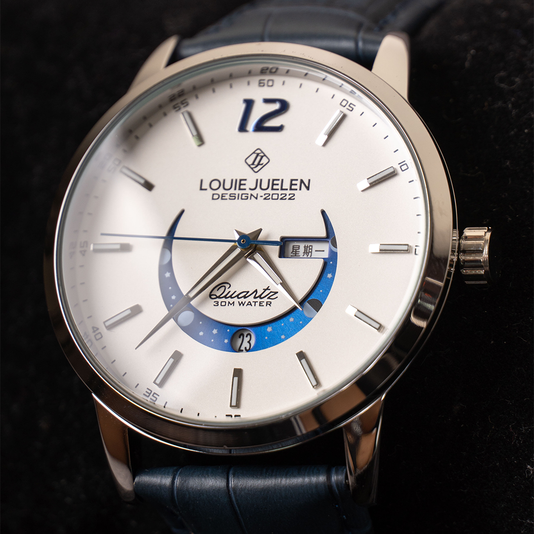 Elegante orologio con fase lunare