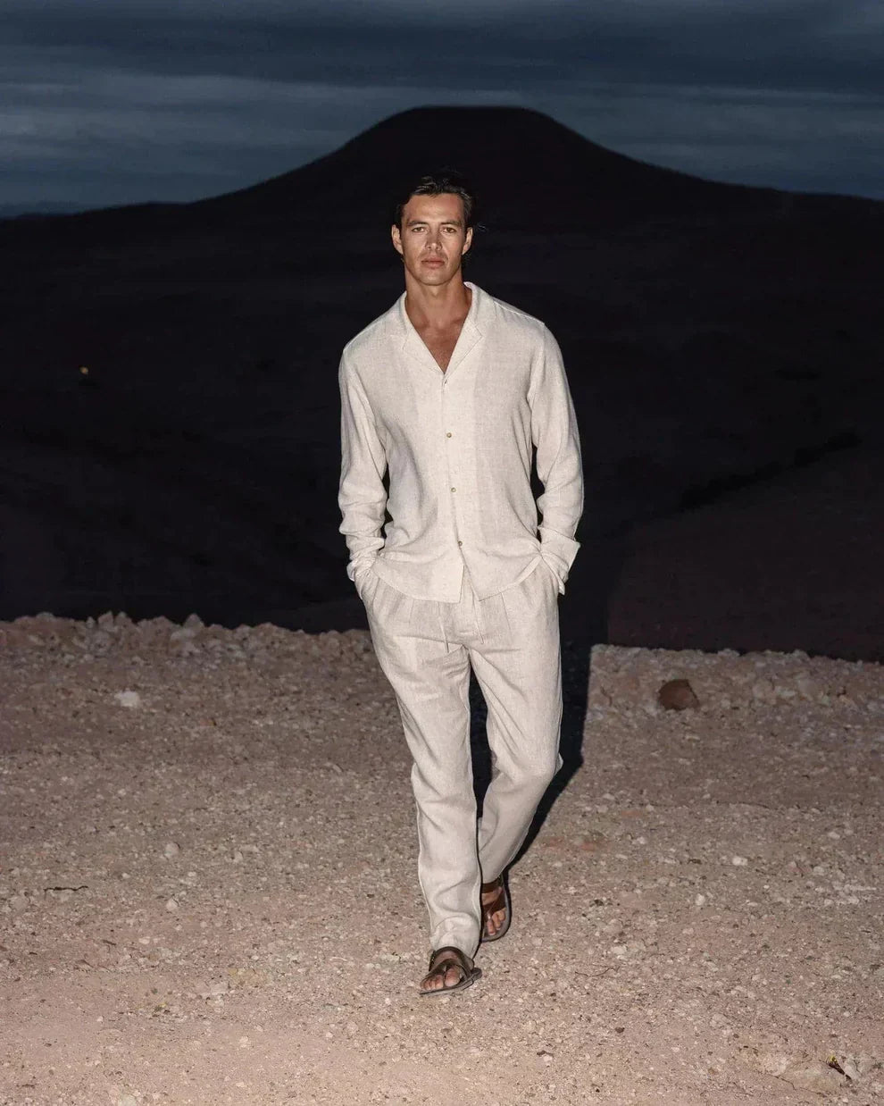 Joe™ | Set in lino